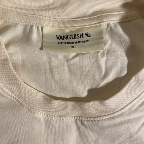 Vanquish Fitness Sweater and Shirt - Picture 6 of 6